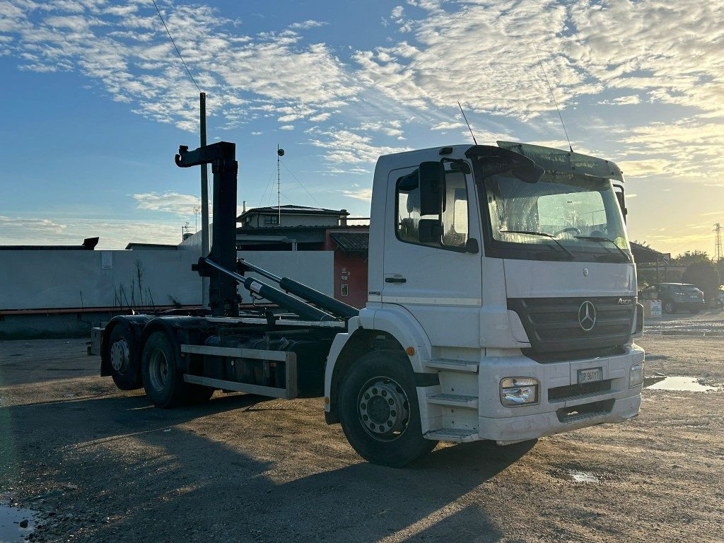 Крюковой мультилифт MERCEDES-BENZ MERCEDES 2533 SCARRABILE: фото 7