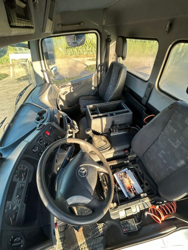 Крюковой мультилифт MERCEDES-BENZ MERCEDES 2533 SCARRABILE: фото 6