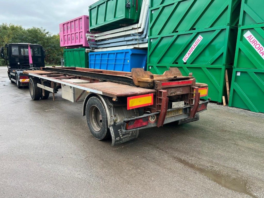 VIBERTI RIMORCHIO VIBERTI SCARRABILE PNEUMATICO - Прицеп мультилифт/ Бункеровоз: фото 1 VIBERTI RIMORCHIO VIBERTI SCARRABILE PNEUMATICO - Прицеп мультилифт/ Бункеровоз: фото 1