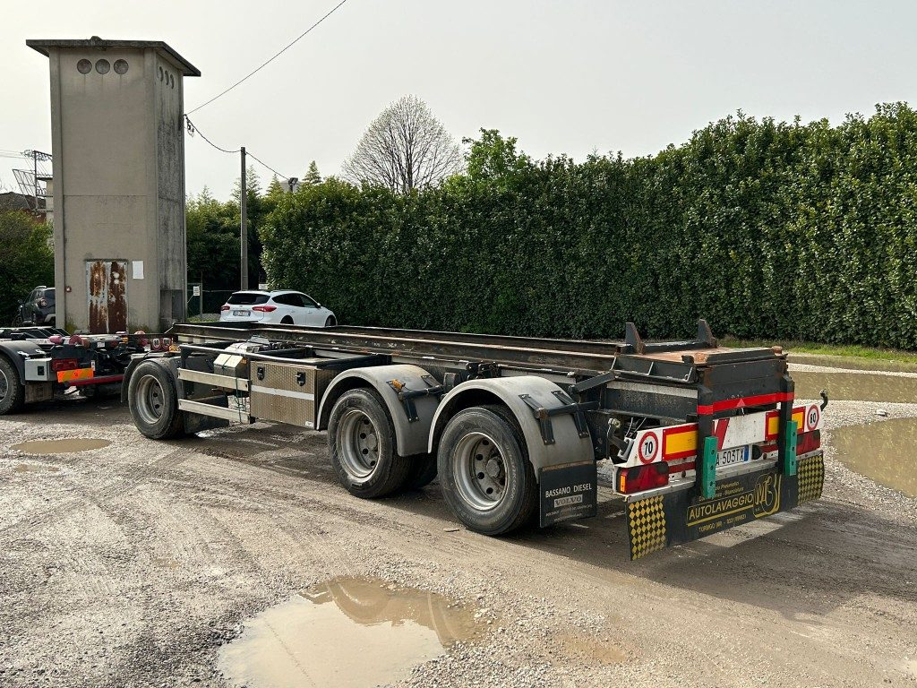 ZORZI RIMORCHIO ZORZI 26R070 SCARRABILE BALESTRATO - Прицеп мультилифт/ Бункеровоз: фото 5 ZORZI RIMORCHIO ZORZI 26R070 SCARRABILE BALESTRATO - Прицеп мультилифт/ Бункеровоз: фото 5