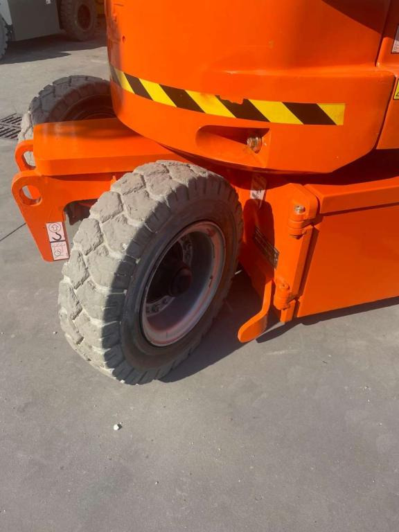 JLG E300AJP - Коленчатый подъемник: фото 5 JLG E300AJP - Коленчатый подъемник: фото 5