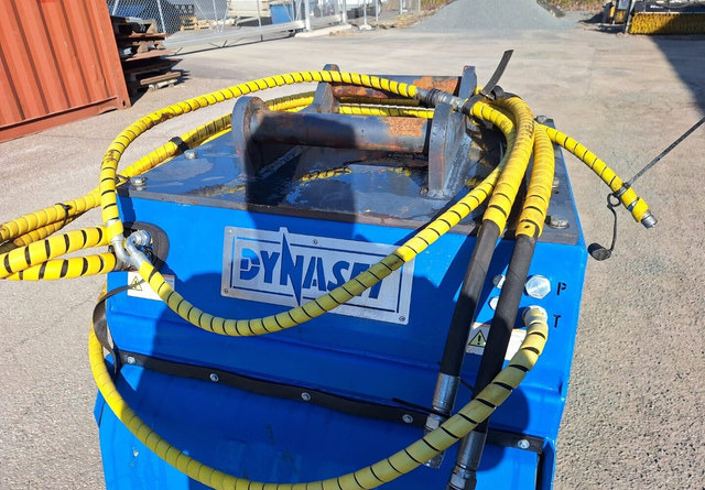 DynasetHRVB 830-90 - Ковш для Строительной техники: фото 3 DynasetHRVB 830-90 - Ковш для Строительной техники: фото 3