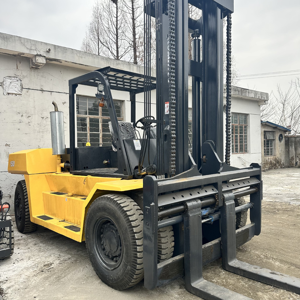 KOMATSU FD150 FD100 FD30 FD50 FD80 3Ton 5ton 8ton 10ton 15ton 16ton 20ton komatsu forklift - Дизельный погрузчик: фото 4 KOMATSU FD150 FD100 FD30 FD50 FD80 3Ton 5ton 8ton 10ton 15ton 16ton 20ton komatsu forklift - Дизельный погрузчик: фото 4