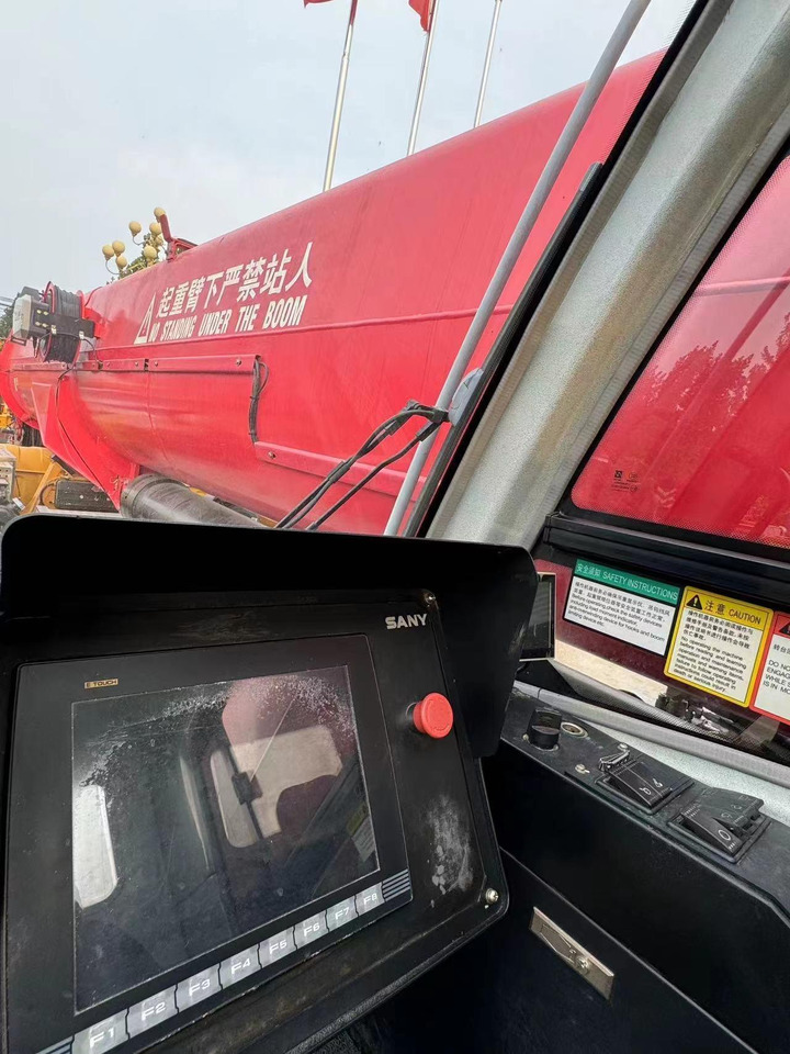 SANY Original SANY 100ton 130ton All Terrain Crane Used SANY STC1000S STC1000 STC1000T STC1000C7 Sany 100ton Crane - Мобильный кран: фото 4 SANY Original SANY 100ton 130ton All Terrain Crane Used SANY STC1000S STC1000 STC1000T STC1000C7 Sany 100ton Crane - Мобильный кран: фото 4