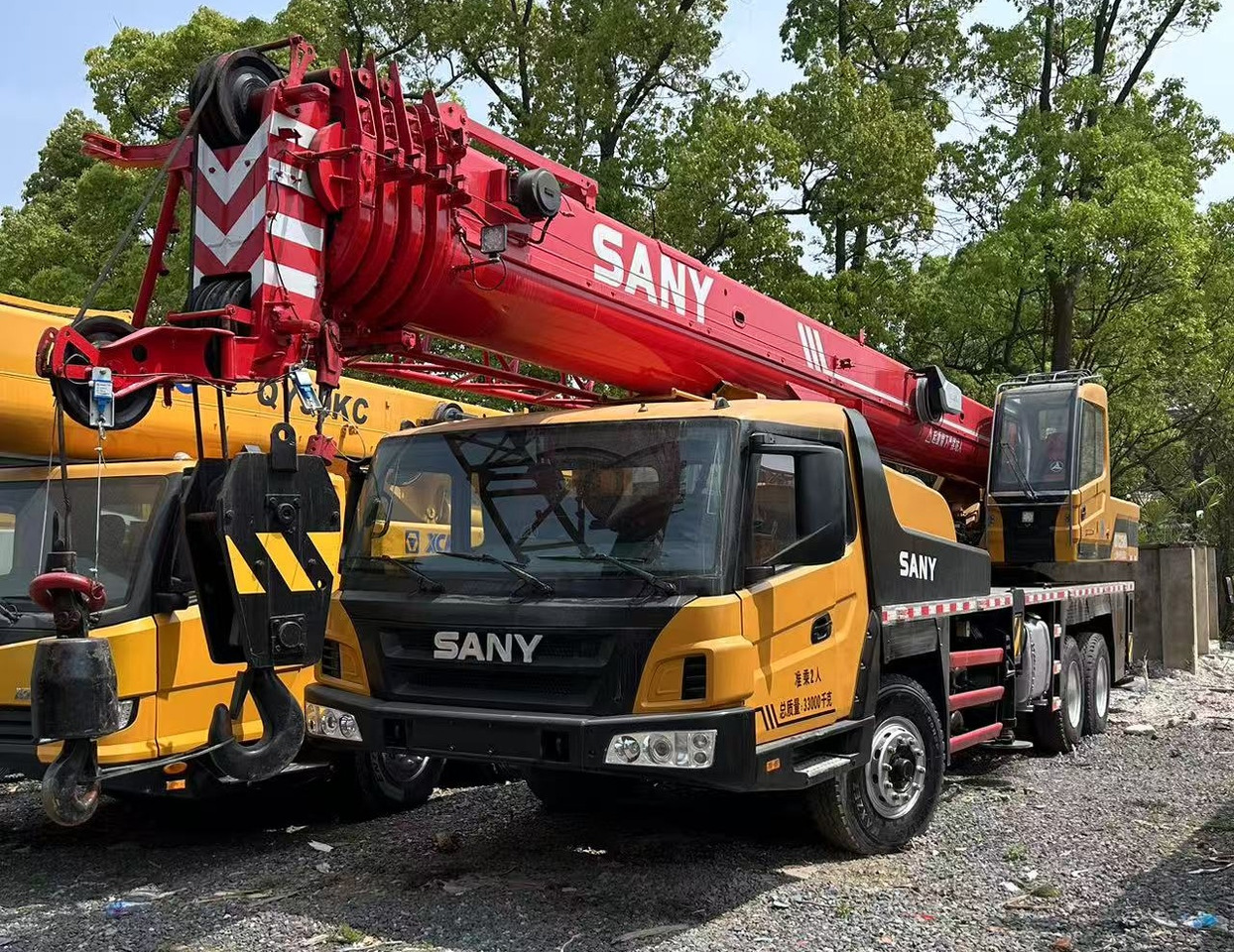 SANY STC250 STC300 STC350 STC500 STC750 25ton 30ton 35ton 50t 75t truck crane - Кран: фото 1 SANY STC250 STC300 STC350 STC500 STC750 25ton 30ton 35ton 50t 75t truck crane - Кран: фото 1