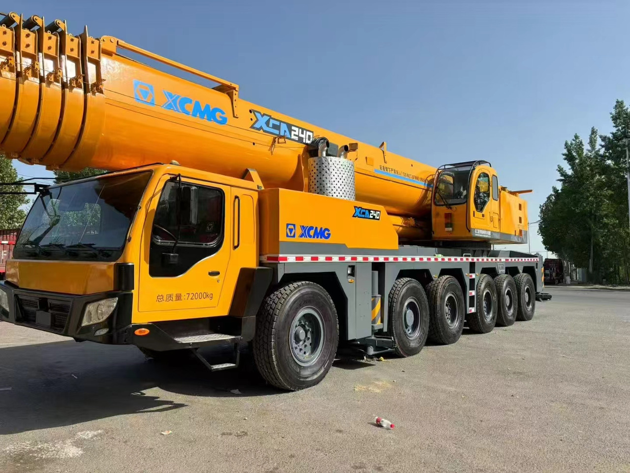 XCMG QAY240 XCT240 XCA240 QY240K 240 ton 250 ton 300 ton 260 ton 200 ton 220 ton crane - Вседорожный кран: фото 1 XCMG QAY240 XCT240 XCA240 QY240K 240 ton 250 ton 300 ton 260 ton 200 ton 220 ton crane - Вседорожный кран: фото 1