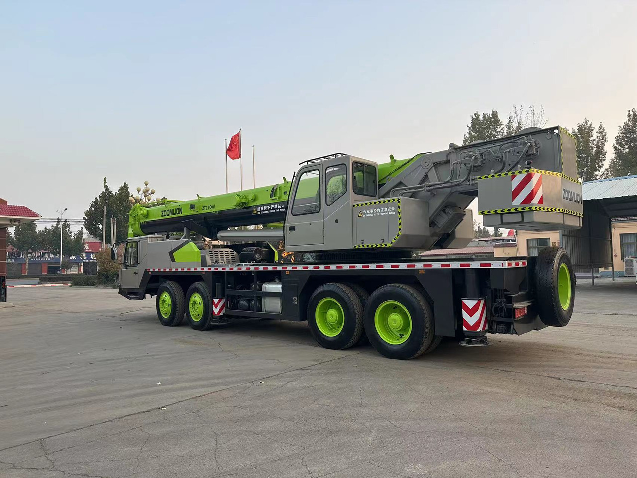 ZOOMLION ZTC700V QY70V 70 ton 80 ton 90 ton 100 ton 110 ton 120 ton used truck crane - Мобильный кран: фото 3 ZOOMLION ZTC700V QY70V 70 ton 80 ton 90 ton 100 ton 110 ton 120 ton used truck crane - Мобильный кран: фото 3