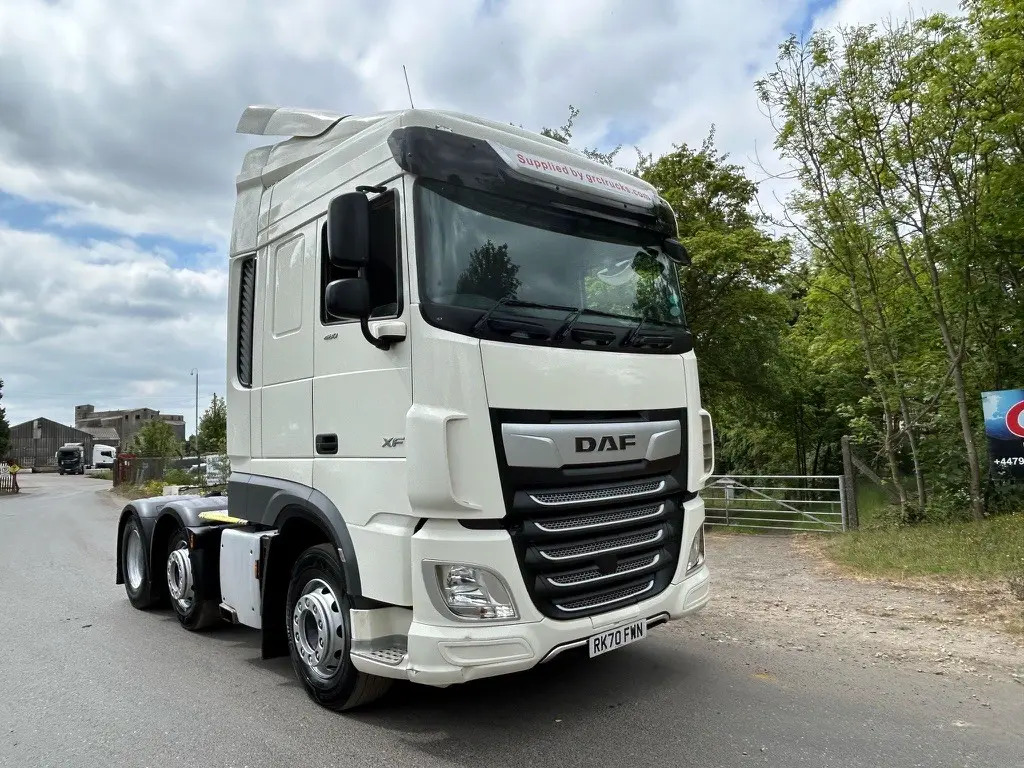 DAF XF 105 - Тягач: фото 2 DAF XF 105 - Тягач: фото 2
