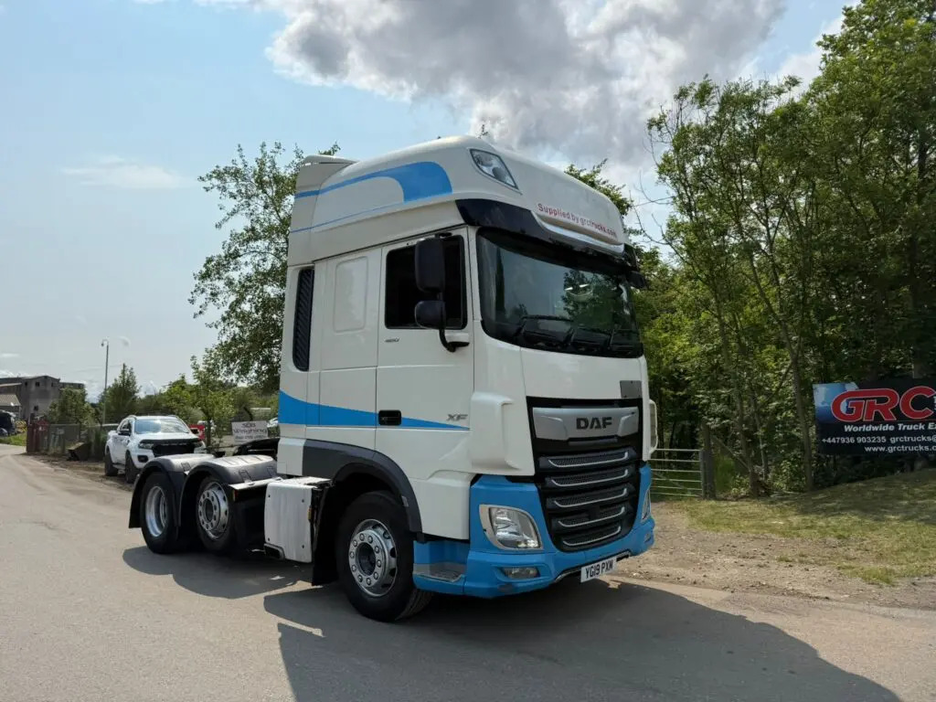 DAF XF 105 - Тягач: фото 4 DAF XF 105 - Тягач: фото 4