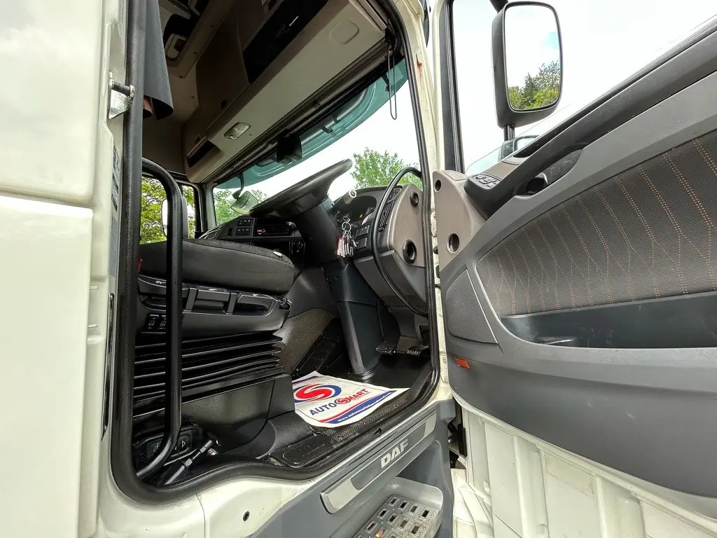 Тягач DAF XF 105 (FWN): фото 13
