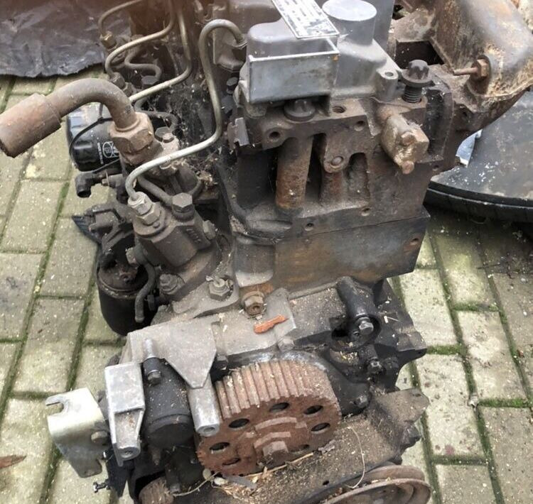 Deutz F4L1011F Kramer - Двигатель для Колёсных погрузчиков: фото 4 Deutz F4L1011F Kramer - Двигатель для Колёсных погрузчиков: фото 4