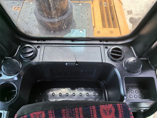 Колёсный экскаватор Hyundai R210W-9S: фото 7