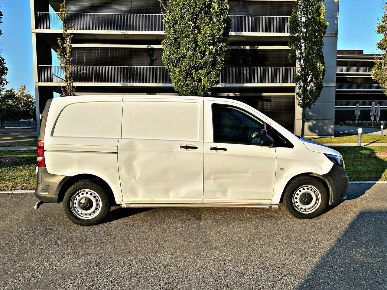 Mercedes-Benz Vito Kasten 111 CDI FWD kompakt|Kamera|Navi|19% - Легковой фургон: фото 2 Mercedes-Benz Vito Kasten 111 CDI FWD kompakt|Kamera|Navi|19% - Легковой фургон: фото 2