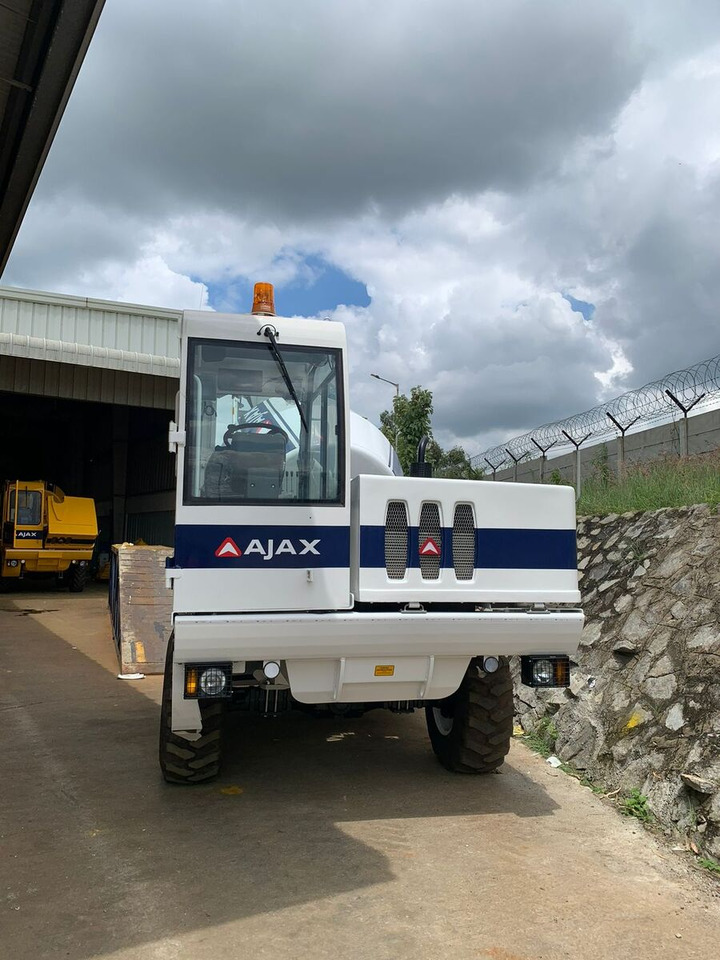 New AJAX ARGO 4000 concrete mixer truck - Автобетоносмеситель: фото 5 New AJAX ARGO 4000 concrete mixer truck - Автобетоносмеситель: фото 5