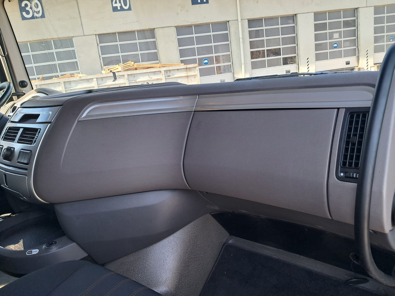 DAF 530 FAN | Lift-Lenkachse | LBW | Retarder в лизинг DAF 530 FAN | Lift-Lenkachse | LBW | Retarder: фото 25