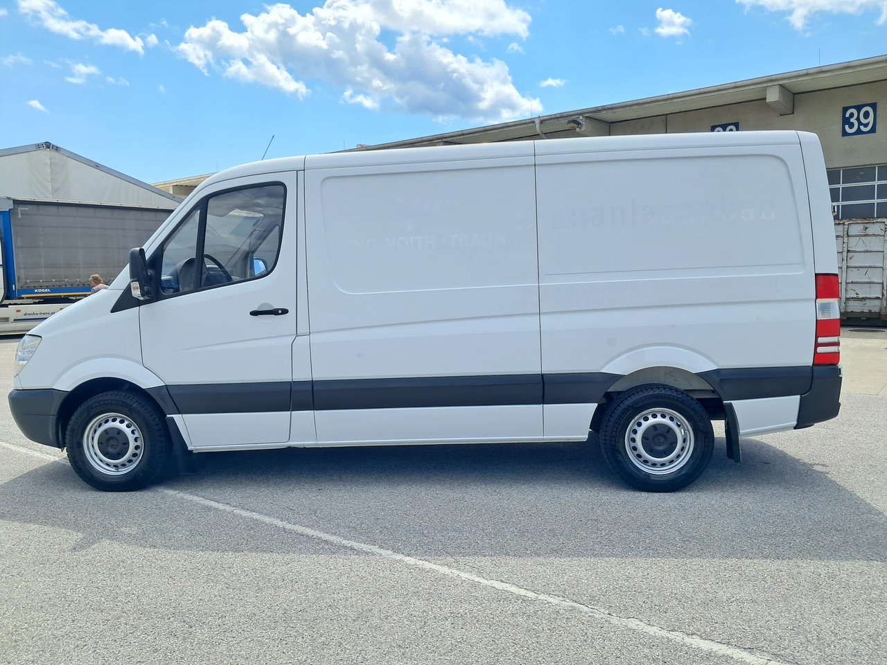 MERCEDES-BENZ Sprinter 316 | Werkstattwagen | Klima | Tempomat | - Цельнометаллический фургон: фото 5 MERCEDES-BENZ Sprinter 316 | Werkstattwagen | Klima | Tempomat | - Цельнометаллический фургон: фото 5