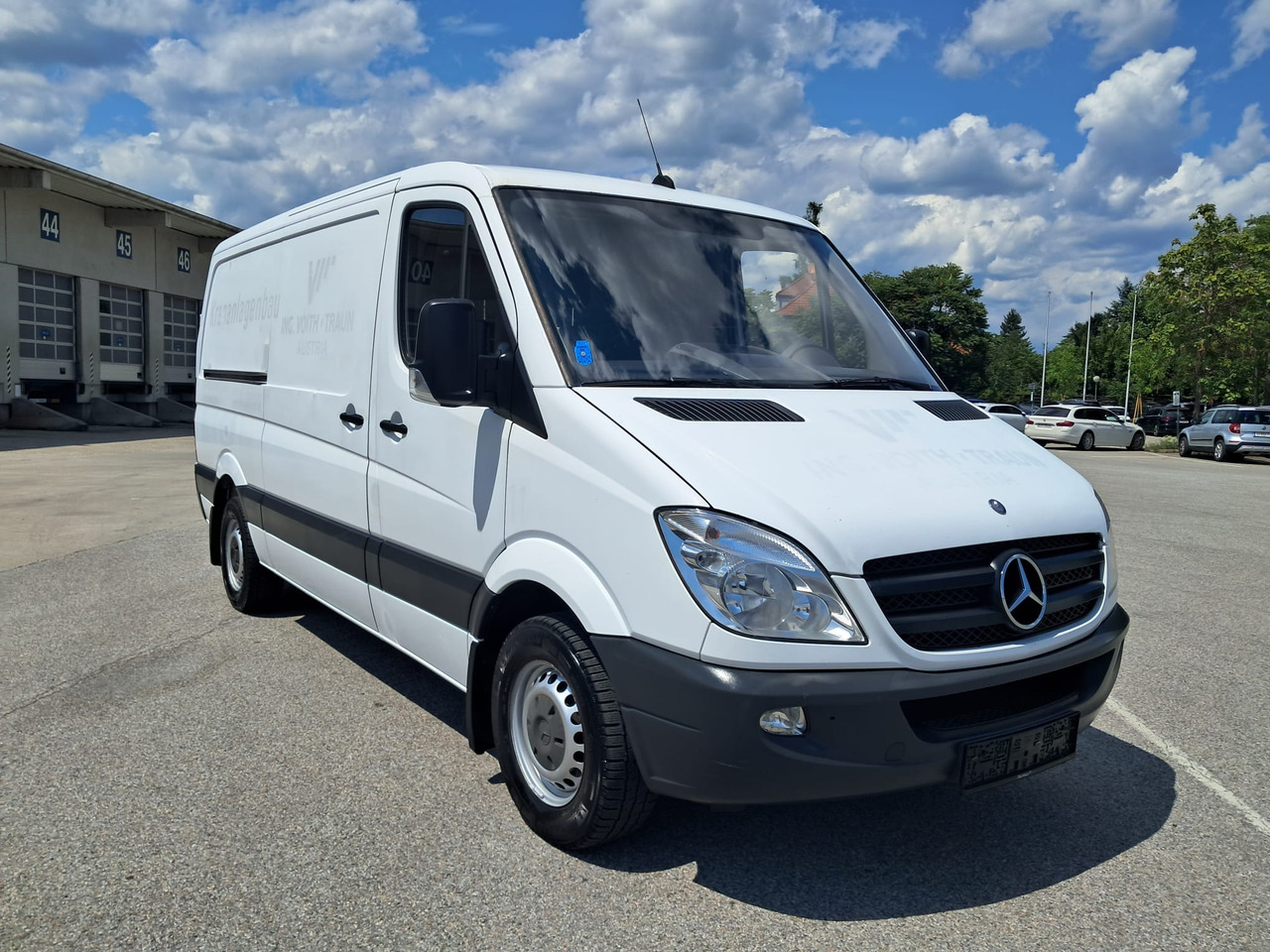 MERCEDES-BENZ Sprinter 316 | Werkstattwagen | Klima | Tempomat | - Цельнометаллический фургон: фото 2 MERCEDES-BENZ Sprinter 316 | Werkstattwagen | Klima | Tempomat | - Цельнометаллический фургон: фото 2