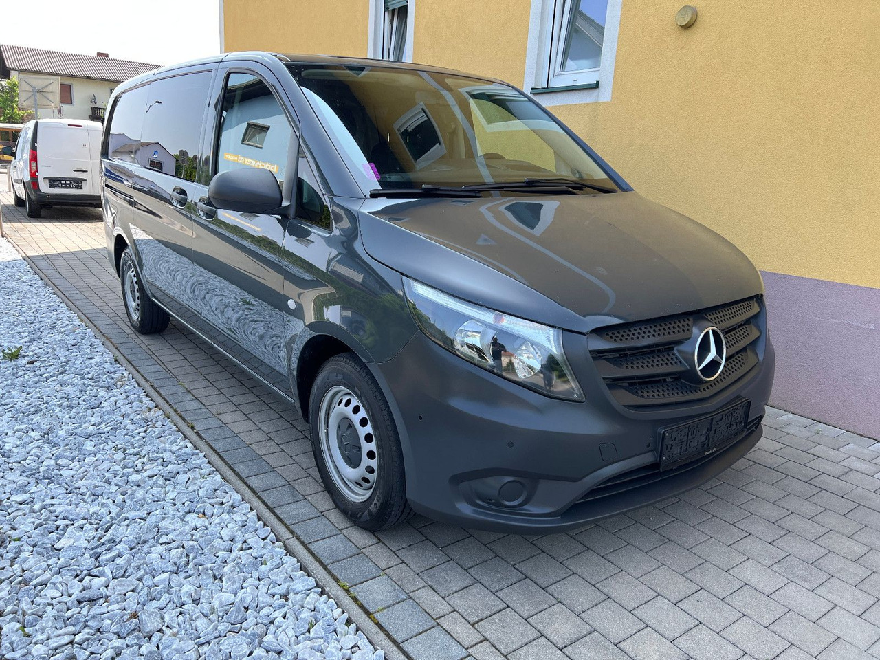 Mercedes-Benz Vito 114 lang | Klima | Schiebetür | Tempomat - Грузопассажирский фургон: фото 2 Mercedes-Benz Vito 114 lang | Klima | Schiebetür | Tempomat - Грузопассажирский фургон: фото 2