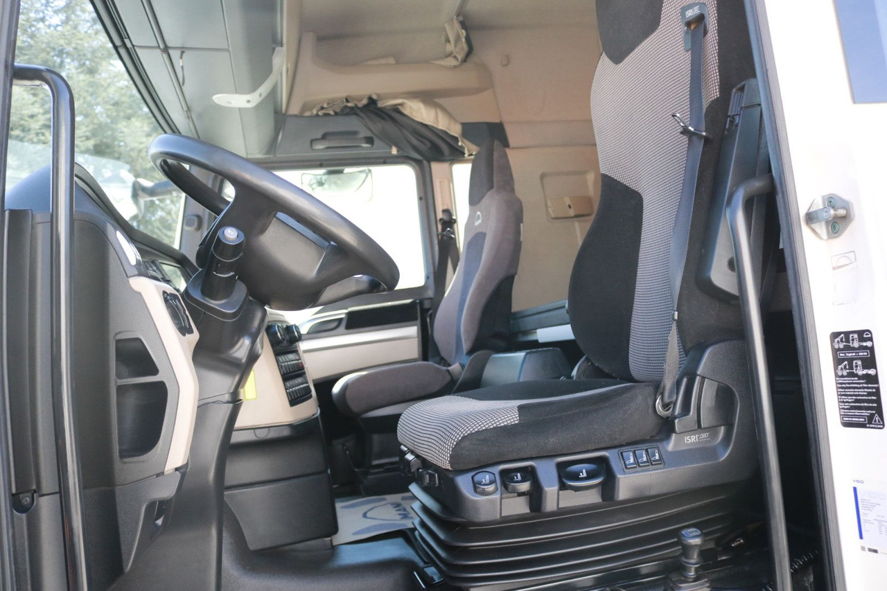 Тягач MAN TGX 18 500 XLX RETARDER KIPHYDRAULIK!!!: фото 9 Тягач MAN TGX 18 500 XLX RETARDER KIPHYDRAULIK!!!: фото 9