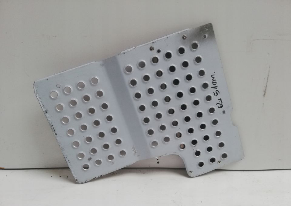 BLACHA PODEST OSŁONA VOLVO FH 21481559 - Глушитель/ Выхлопная система для Грузовиков: фото 1 BLACHA PODEST OSŁONA VOLVO FH 21481559 - Глушитель/ Выхлопная система для Грузовиков: фото 1