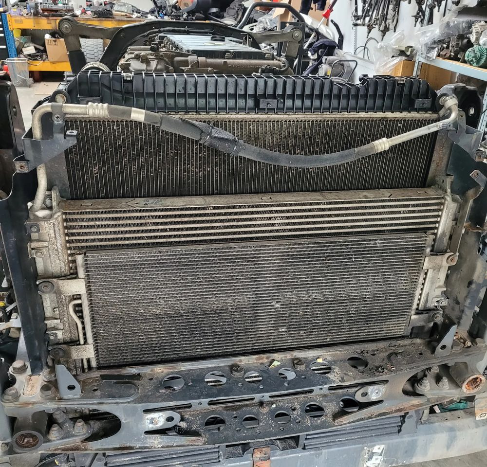 CHŁODNICE MERCEDES ACTROS MP4 KOMPLET - Система охлаждения для Грузовиков: фото 1 CHŁODNICE MERCEDES ACTROS MP4 KOMPLET - Система охлаждения для Грузовиков: фото 1