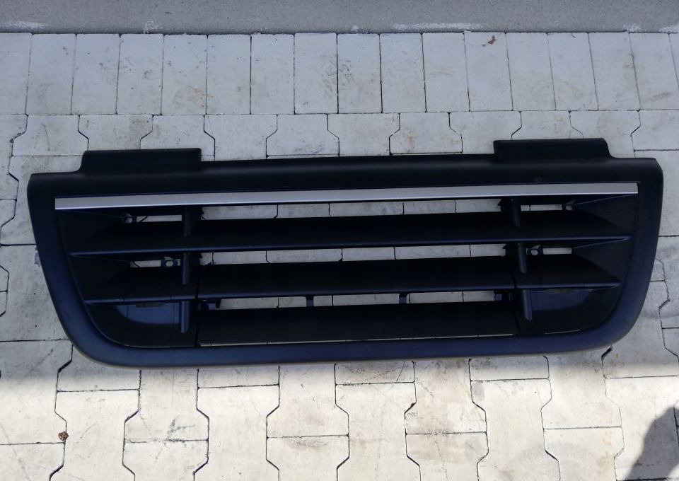 GRILL ATRAPA DAF CF NOWY ORYGINAŁ 1784453 - Решётка радиатора для Грузовиков: фото 1 GRILL ATRAPA DAF CF NOWY ORYGINAŁ 1784453 - Решётка радиатора для Грузовиков: фото 1