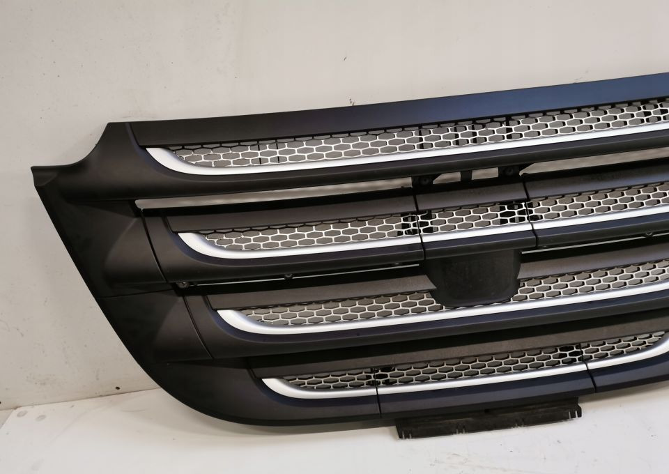 GRILL ATRAPA DAF XF 106 lift ORYGINAŁ 2048272 - Решётка радиатора для Грузовиков: фото 2 GRILL ATRAPA DAF XF 106 lift ORYGINAŁ 2048272 - Решётка радиатора для Грузовиков: фото 2