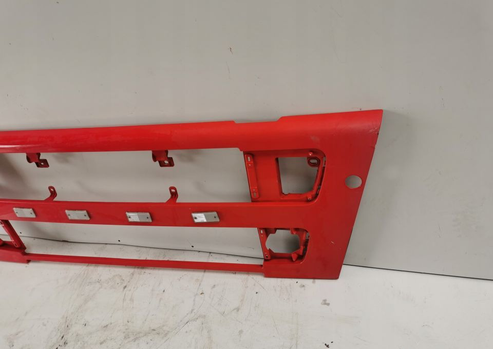 GRILL ATRAPA VOLVO Fh12 ORYGINAŁ - Решётка радиатора для Грузовиков: фото 2 GRILL ATRAPA VOLVO Fh12 ORYGINAŁ - Решётка радиатора для Грузовиков: фото 2