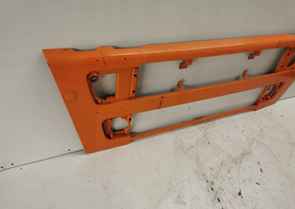 GRILL ATRAPA VOLVO Fh12 ORYGINAŁ - Решётка радиатора для Грузовиков: фото 3 GRILL ATRAPA VOLVO Fh12 ORYGINAŁ - Решётка радиатора для Грузовиков: фото 3