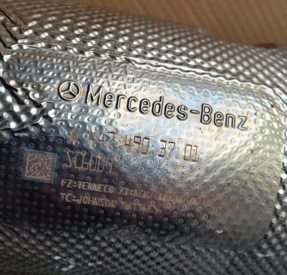 KATALIZATOR DPF MERCEDES VITO W447 A4474903701 ORYGINAŁ CHWALIM116 - Глушитель/ Выхлопная система для Грузовиков: фото 4 KATALIZATOR DPF MERCEDES VITO W447 A4474903701 ORYGINAŁ CHWALIM116 - Глушитель/ Выхлопная система для Грузовиков: фото 4