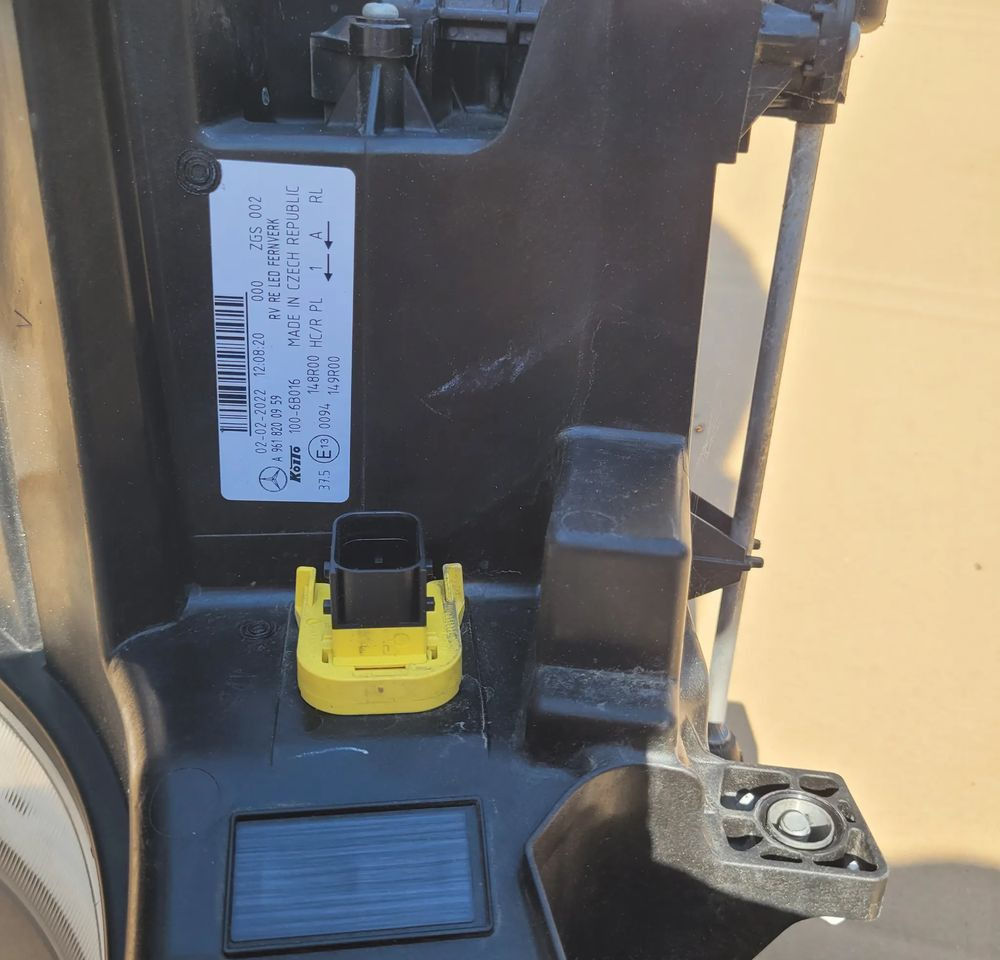 LAMPA FULL LED MERCRDES ACTROS MP5 ORYGINAŁ RH CHWALIM116 - Свет/ Освещение для Грузовиков: фото 3 LAMPA FULL LED MERCRDES ACTROS MP5 ORYGINAŁ RH CHWALIM116 - Свет/ Освещение для Грузовиков: фото 3