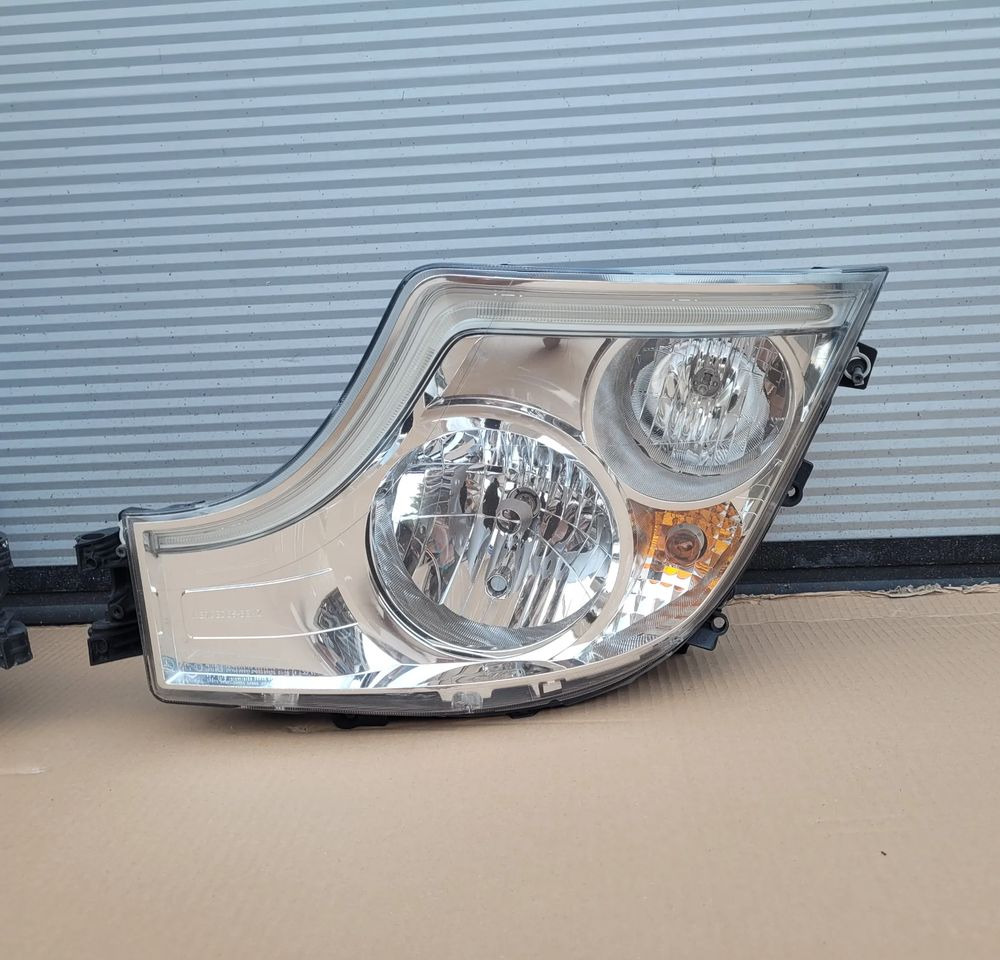 LAMPA RH/LH MERCRDES ACTROS MP5 ORYGINAŁ A9618205139,A9618205039 CHWALIM116 - Свет/ Освещение для Грузовиков: фото 2 LAMPA RH/LH MERCRDES ACTROS MP5 ORYGINAŁ A9618205139,A9618205039 CHWALIM116 - Свет/ Освещение для Грузовиков: фото 2