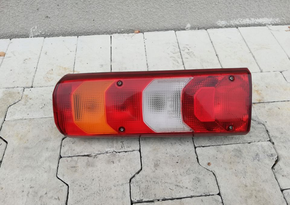 LAMPA TYLNA MERCEDES ACTROS MP4 - Задний фонарь для Грузовиков: фото 1 LAMPA TYLNA MERCEDES ACTROS MP4 - Задний фонарь для Грузовиков: фото 1