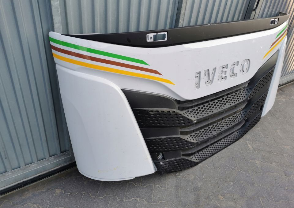 MASKA ATRAPA IVECO S WAY NOWY MODEL - Капот для Грузовиков: фото 3 MASKA ATRAPA IVECO S WAY NOWY MODEL - Капот для Грузовиков: фото 3
