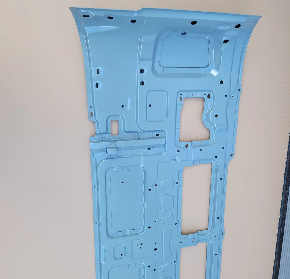 MASKA ATRAPA VOLVO FH4 NOWY ORYGINAŁ CHWALIM116 - Капот для Грузовиков: фото 4 MASKA ATRAPA VOLVO FH4 NOWY ORYGINAŁ CHWALIM116 - Капот для Грузовиков: фото 4