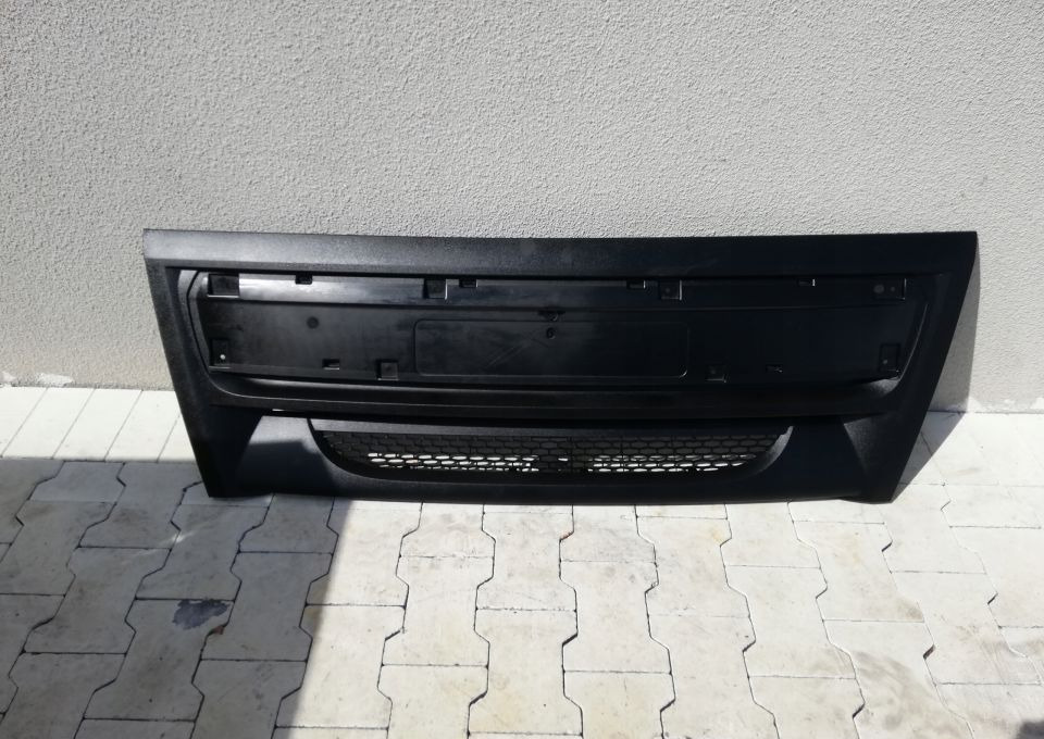 Новый Капот MASKA GRILL ATRAPA DAF LF NOWY ORYGINAŁ EURO6: фото 1