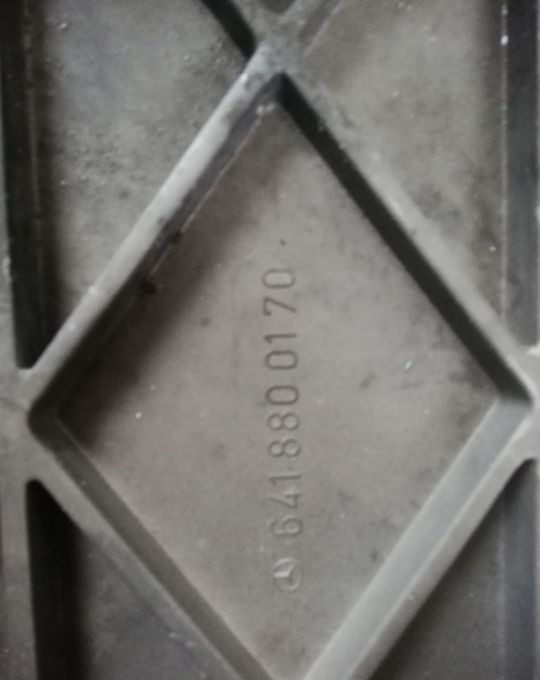 NAROZNIK ZDERZAKA MERCEDES SK NOWY ORYGINAŁ RH. - Угол бампера для Грузовиков: фото 3 NAROZNIK ZDERZAKA MERCEDES SK NOWY ORYGINAŁ RH. - Угол бампера для Грузовиков: фото 3