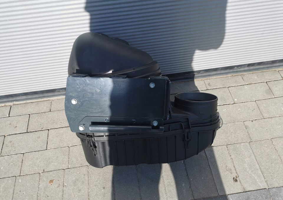 Obudowa filtra powietrza iveco eurocargo 580155845 - Воздушный фильтр для Грузовиков: фото 4 Obudowa filtra powietrza iveco eurocargo 580155845 - Воздушный фильтр для Грузовиков: фото 4