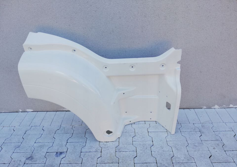 STOPNICA MAN TGS TGA ROBOCZY WASKA KABINA RH. - Боковая подножка для Грузовиков: фото 1 STOPNICA MAN TGS TGA ROBOCZY WASKA KABINA RH. - Боковая подножка для Грузовиков: фото 1