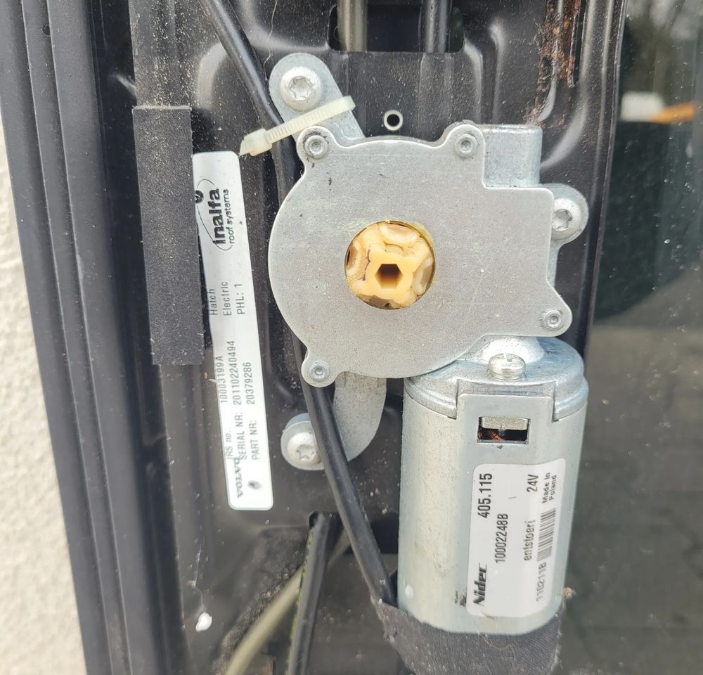 SZYBERDACH VOLVO FH13 ORYGINAL - Кузов и экстерьер для Грузовиков: фото 3 SZYBERDACH VOLVO FH13 ORYGINAL - Кузов и экстерьер для Грузовиков: фото 3