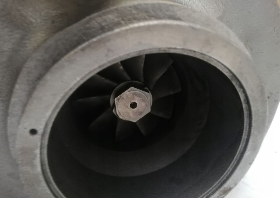 TURBINA IVECO STRALIS HI WAY 500060568 - Турбина: фото 2 TURBINA IVECO STRALIS HI WAY 500060568 - Турбина: фото 2