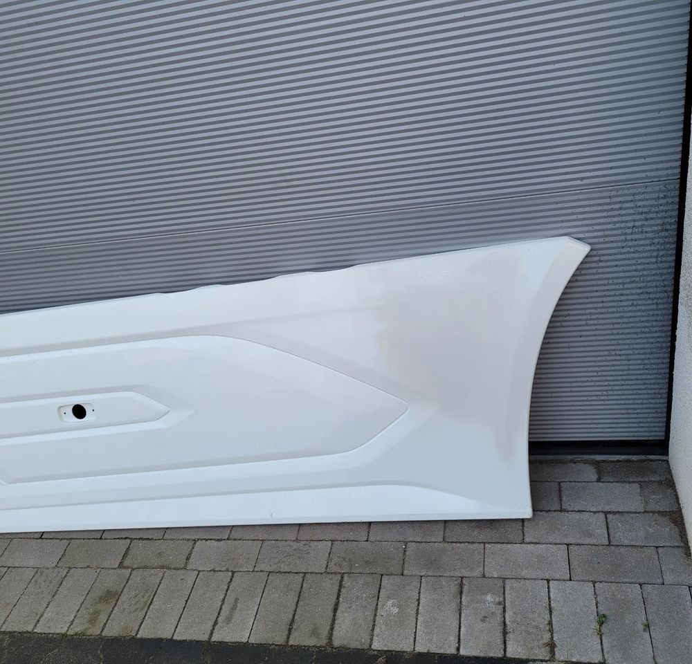 ZABUDOWA MIEDZYOSIOWA SPOJLER DAF XG XG+ 2292740 LH ORYGINAŁ CHWALIM116 - Аэродинамика/ Спойлеры для Грузовиков: фото 2 ZABUDOWA MIEDZYOSIOWA SPOJLER DAF XG XG+ 2292740 LH ORYGINAŁ CHWALIM116 - Аэродинамика/ Спойлеры для Грузовиков: фото 2