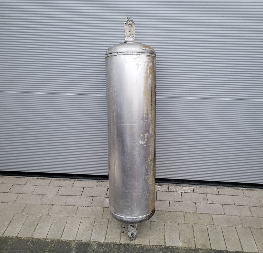 ZBIORNIK BUTLA POWIETRZA 80L SCHMITZ ALU CHWALIM116 - Детали тормозной системы для Грузовиков: фото 1 ZBIORNIK BUTLA POWIETRZA 80L SCHMITZ ALU CHWALIM116 - Детали тормозной системы для Грузовиков: фото 1