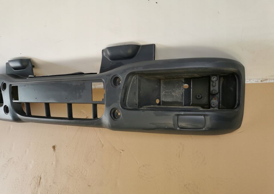 ZDERZAK IVECO EUROCARGO ORYGINAŁ 504039191 - Бампер для Грузовиков: фото 3 ZDERZAK IVECO EUROCARGO ORYGINAŁ 504039191 - Бампер для Грузовиков: фото 3