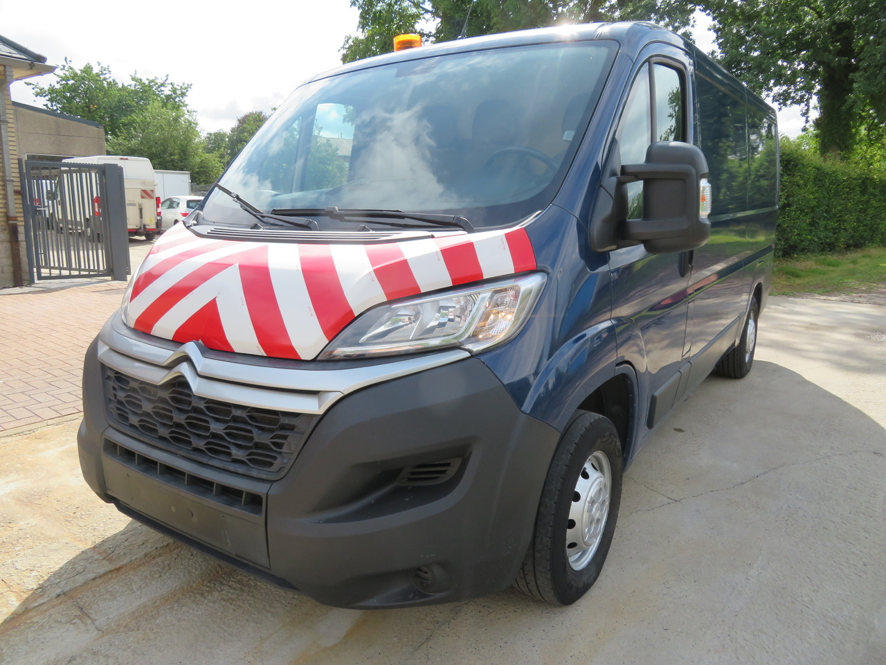 CITROËN Jumper Club - L2H1 2.0BlueHDi - Легковой фургон: фото 3 CITROËN Jumper Club - L2H1 2.0BlueHDi - Легковой фургон: фото 3