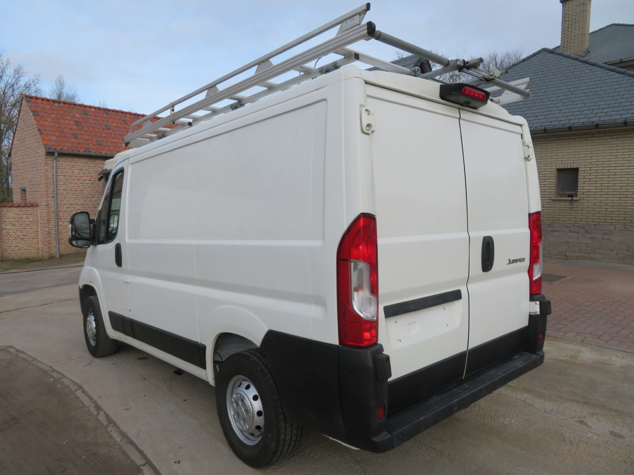 Citroën Jumper 2.2 BlueHDi - L1H1 - Цельнометаллический фургон: фото 5 Citroën Jumper 2.2 BlueHDi - L1H1 - Цельнометаллический фургон: фото 5