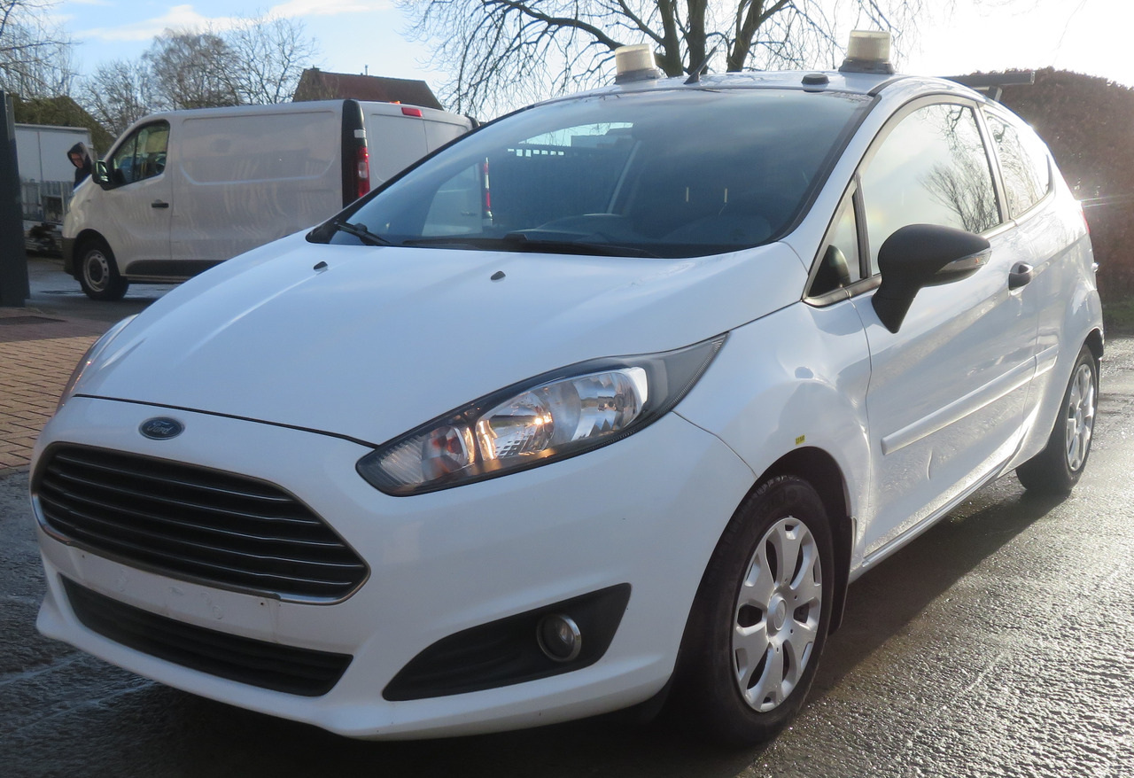 Ford Fiësta Van 1.5 - Легковой фургон: фото 3 Ford Fiësta Van 1.5 - Легковой фургон: фото 3