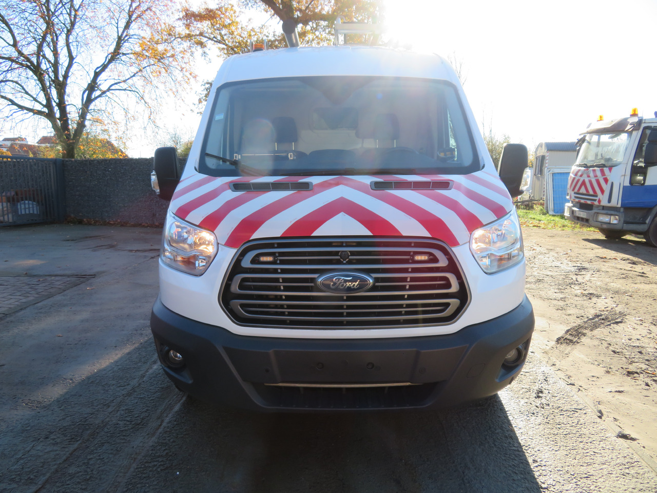 Ford Transit 2.0TDCi - L2H2 - Цельнометаллический фургон: фото 2 Ford Transit 2.0TDCi - L2H2 - Цельнометаллический фургон: фото 2