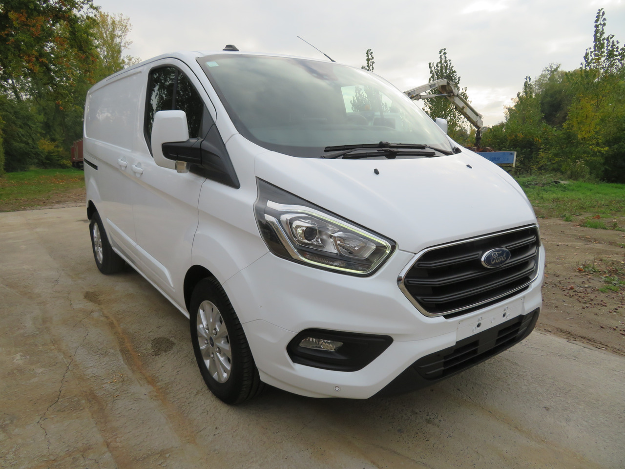 Ford Transit Custom 2.0tdci - Легковой фургон: фото 1 Ford Transit Custom 2.0tdci - Легковой фургон: фото 1