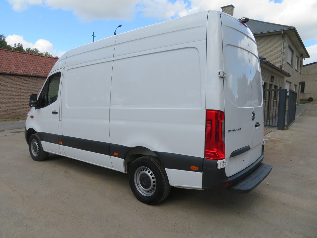 Mercedes-Benz Sprinter 317cdi - A2H2 - Коммерческий автомобиль: фото 5 Mercedes-Benz Sprinter 317cdi - A2H2 - Коммерческий автомобиль: фото 5